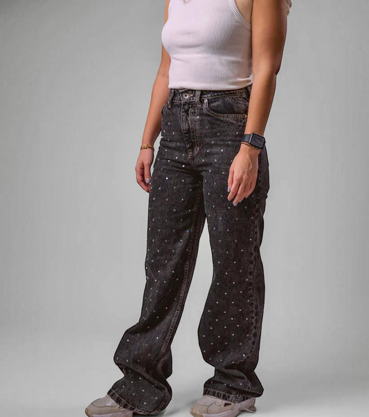 Straight leg jeans decorated with rhinestones